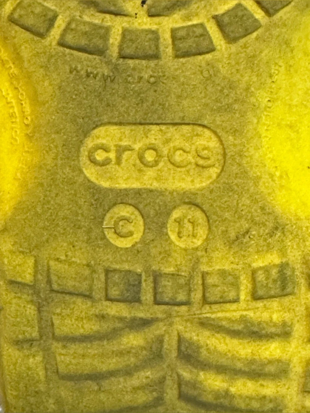 Crocs Kids Classic Clog - Bright Yellow Size 11
